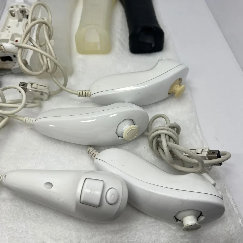 Nintendo Wii Controller Lot 15pc White Black Good Untested OEM Remotes Wheel